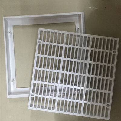 প্লাস্টিকের 25x25CM গ্রাউন্ড পুলের মূল ড্রেন গেটের উপরে